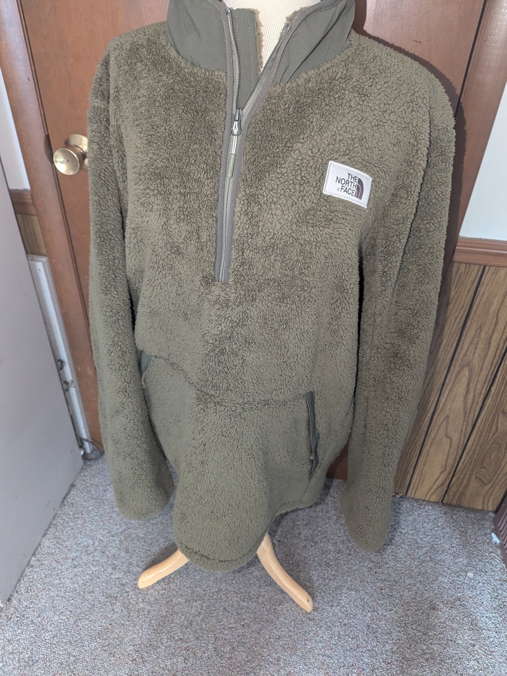 The North Face Men's Olive Green Sherpa Half-Zip Fleece